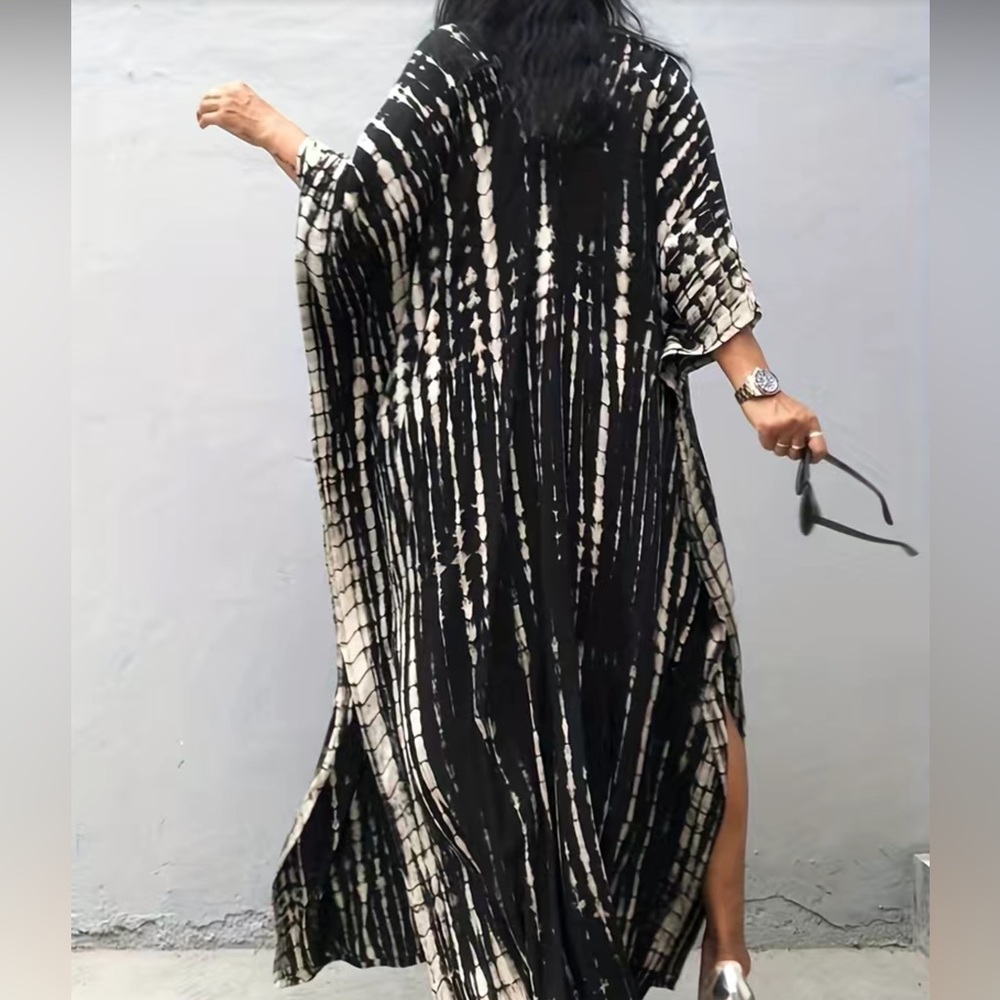 Black and white Caftan - Picture 4 of 9